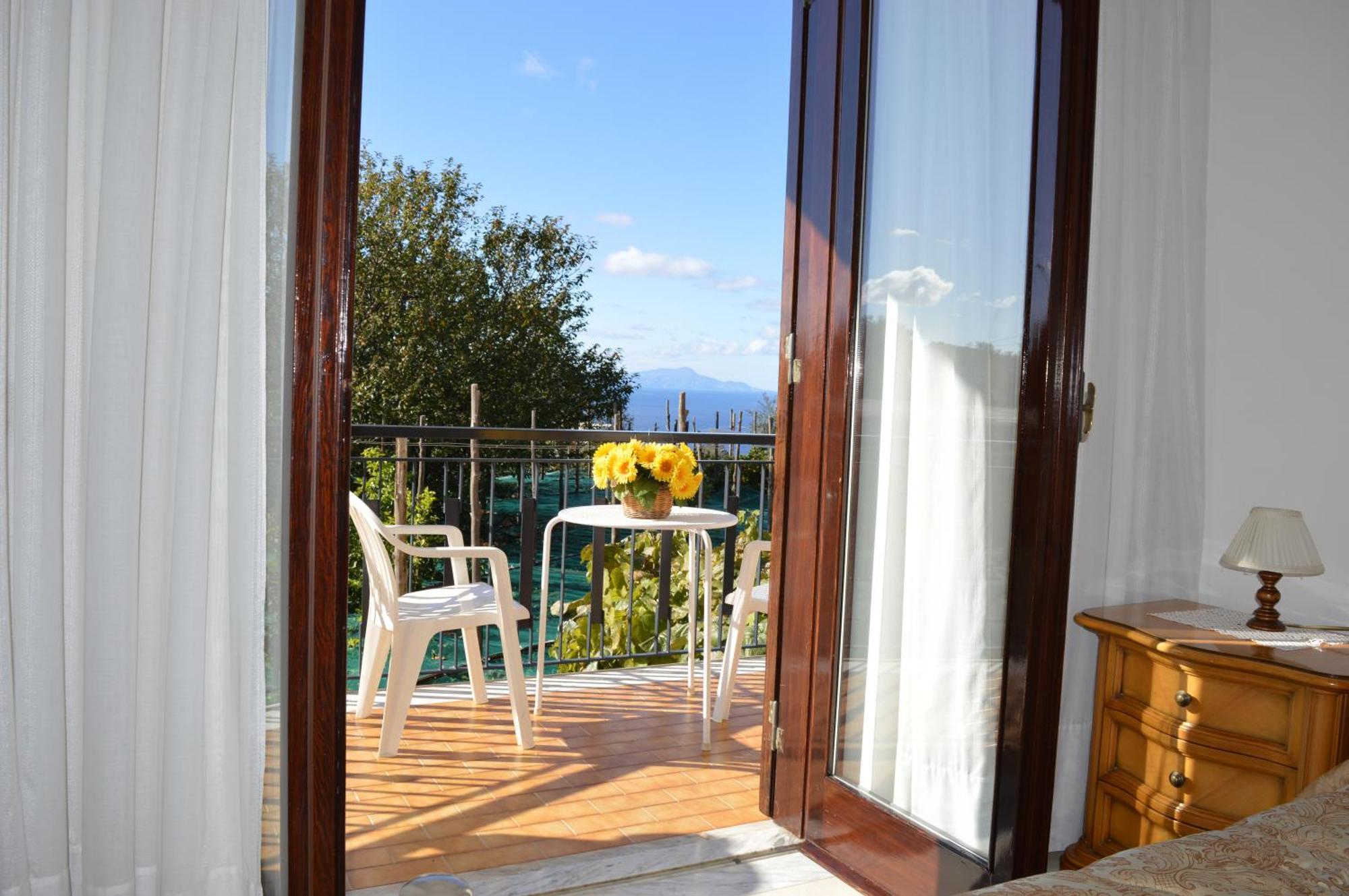 Mary'S Dream - Villa Overlooking Capri And Ischia In Sorrento Peninsula Massa Lubrense Exterior foto